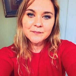 Meet your Posher, Alaina